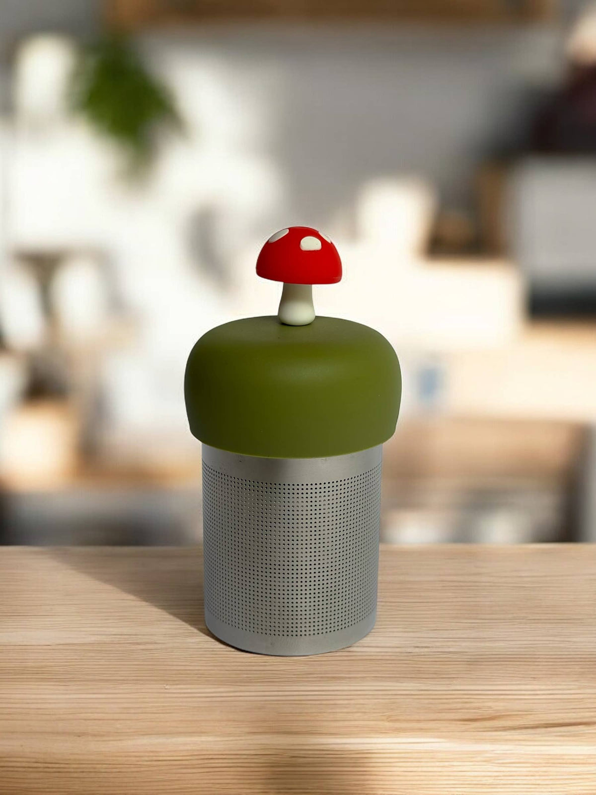 Mushroom | Floating Tea Steeper | Green Base | Red: Earth Green / Candy Apple Red Mushroom