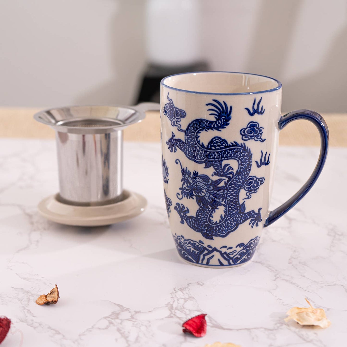 Oriental Ryu Dragon Design 15oz Tea Mugs with Lid and Infuse